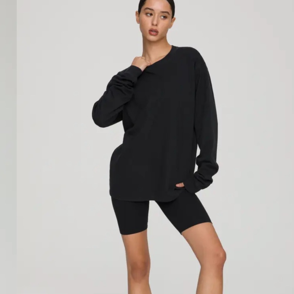 Good America Long Sleeve Crewneck T-Shirt, Size 0, Black, never worn!